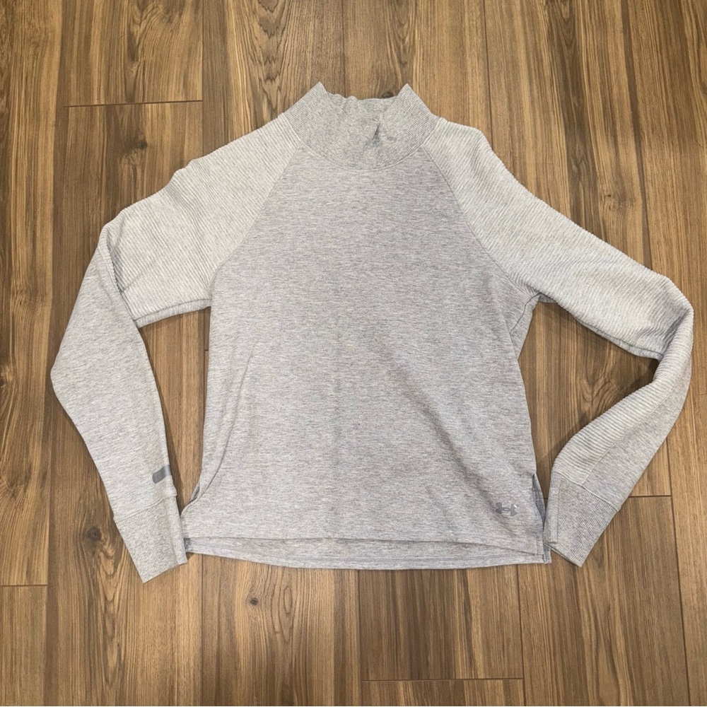 Under Armour Sweatshirt